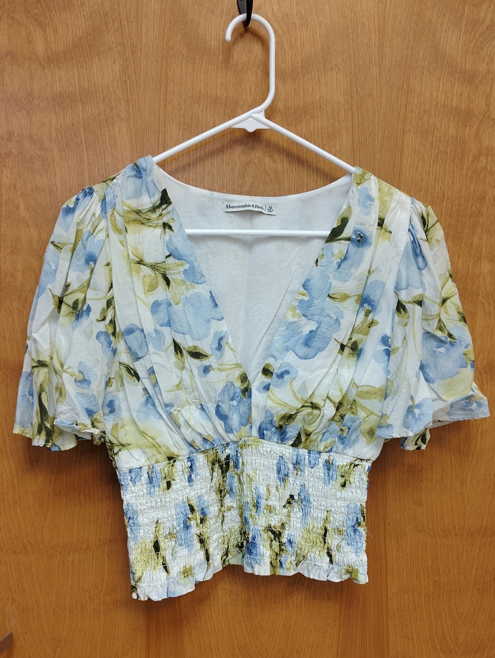 Abercrombie & Fitch Blue and Green Floral V-Neck Smocked Crop Blouse
